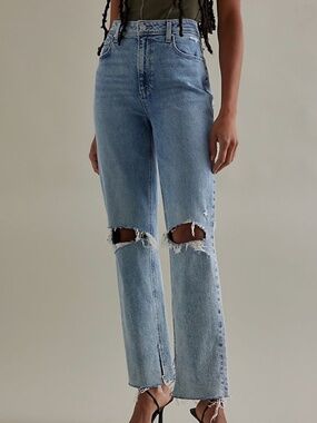 Paige "Stella" Distressed Straight Jeans in "Louella" Wash, Sz 29